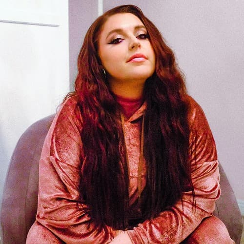 Malia Civetz Profile Picture