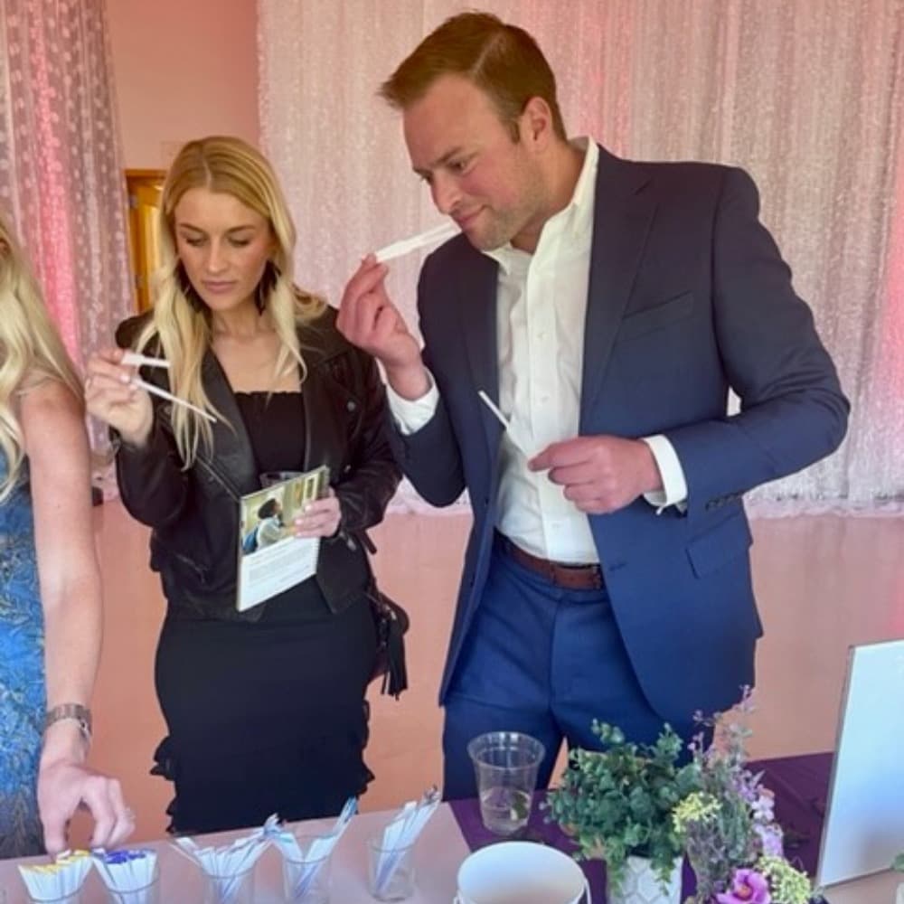 MAKING SCENTS LIVE! Fragrance Bar by Scentrifugal Events Profile Picture
