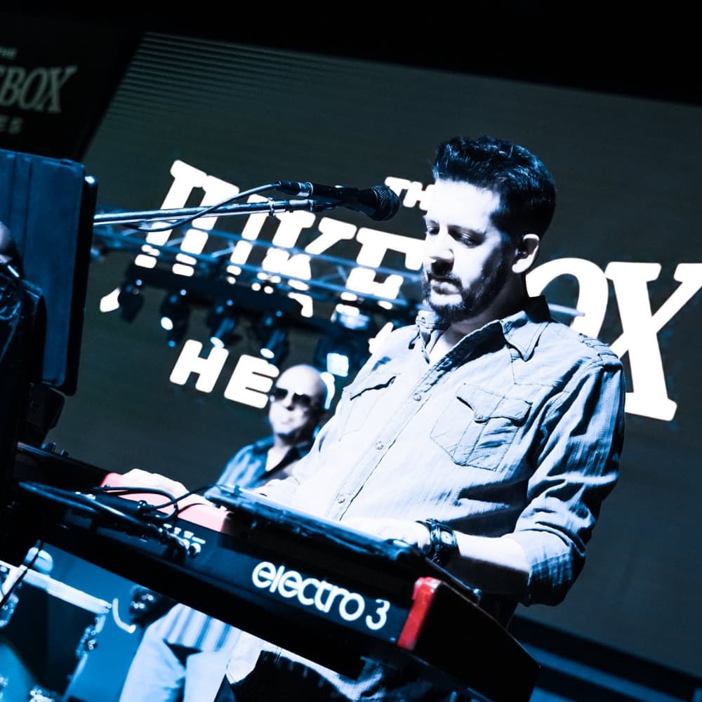 The JUKEBOX HEROES DFW Image #9