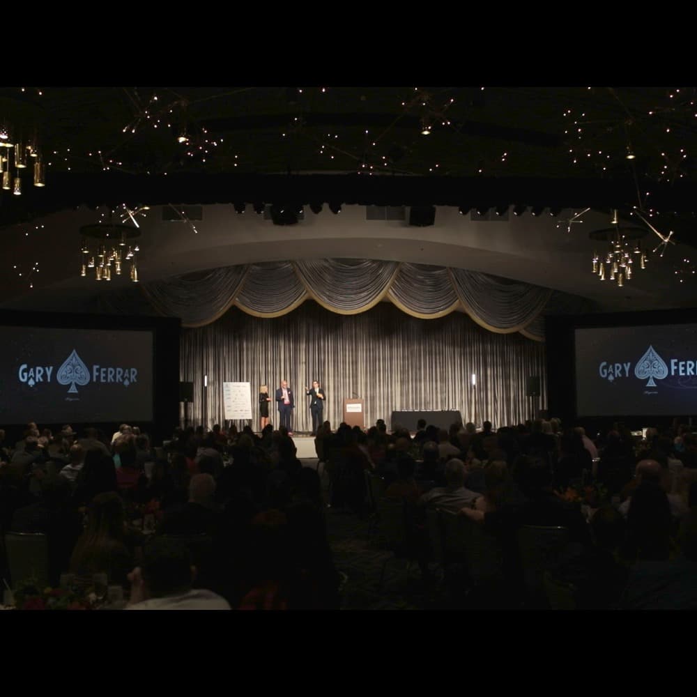 Gary Ferrar - Magician & Mentalist Image #4