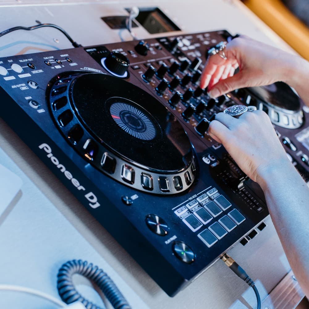 Sereena the DJ Image #3
