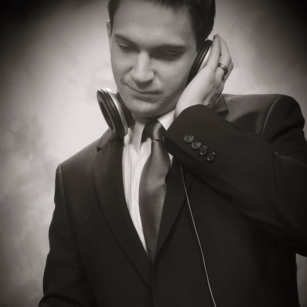 Dancing DJ Productions Profile Picture