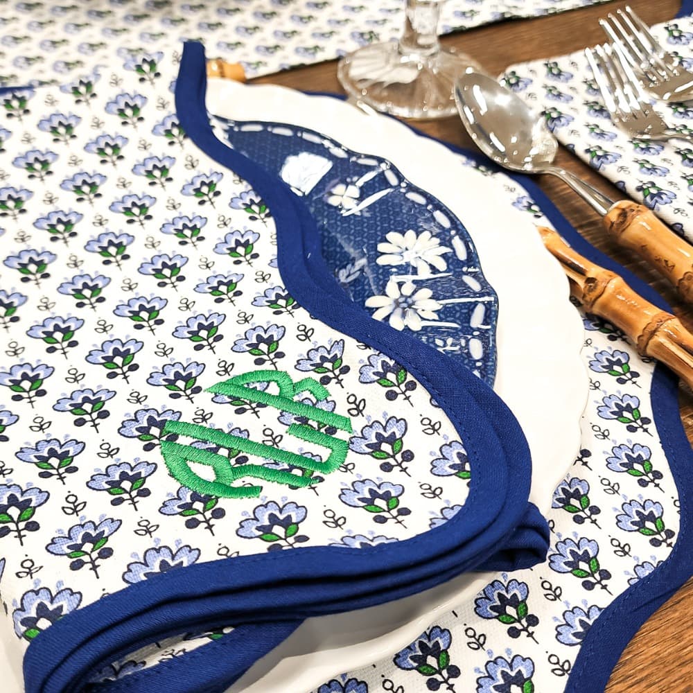 Onsite Embroidery with April Forshee Charlotte Image #52