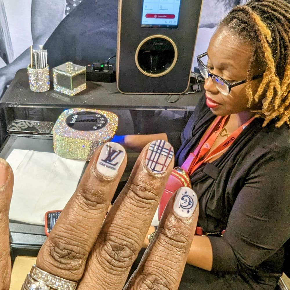 Spa In Your Space Mobile Spa, Inc. - Nail Art Bar Image #1