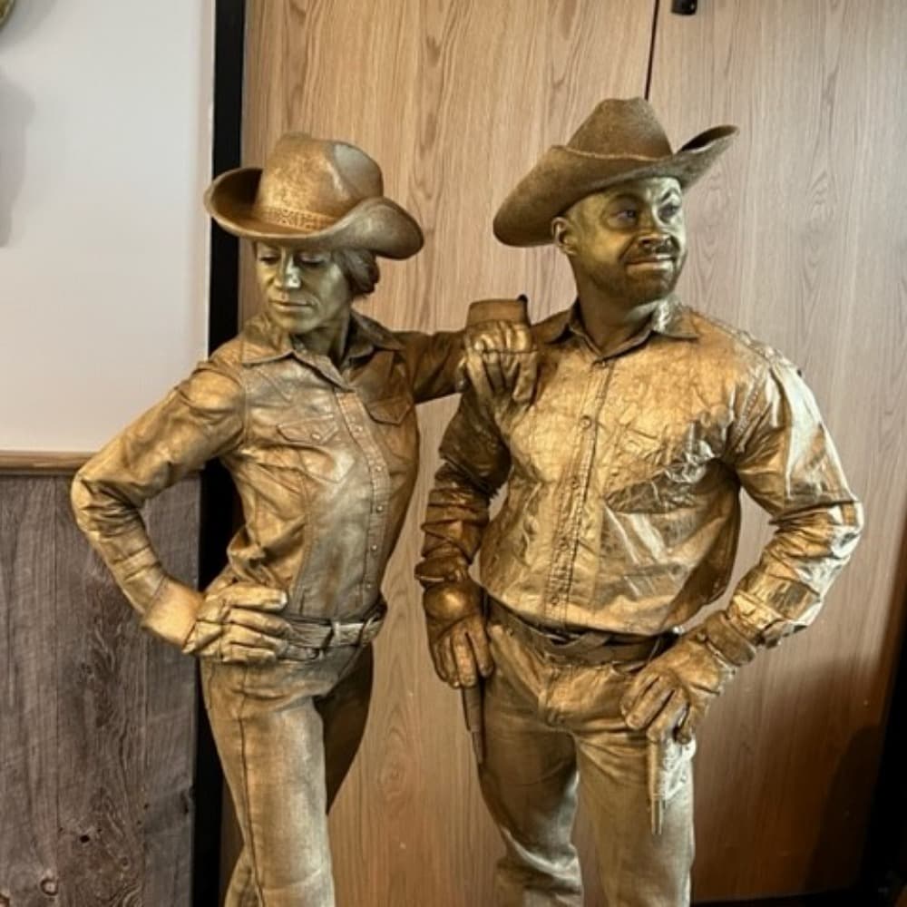 Golden Cowboy/Cowgirl Living Statues Profile Picture