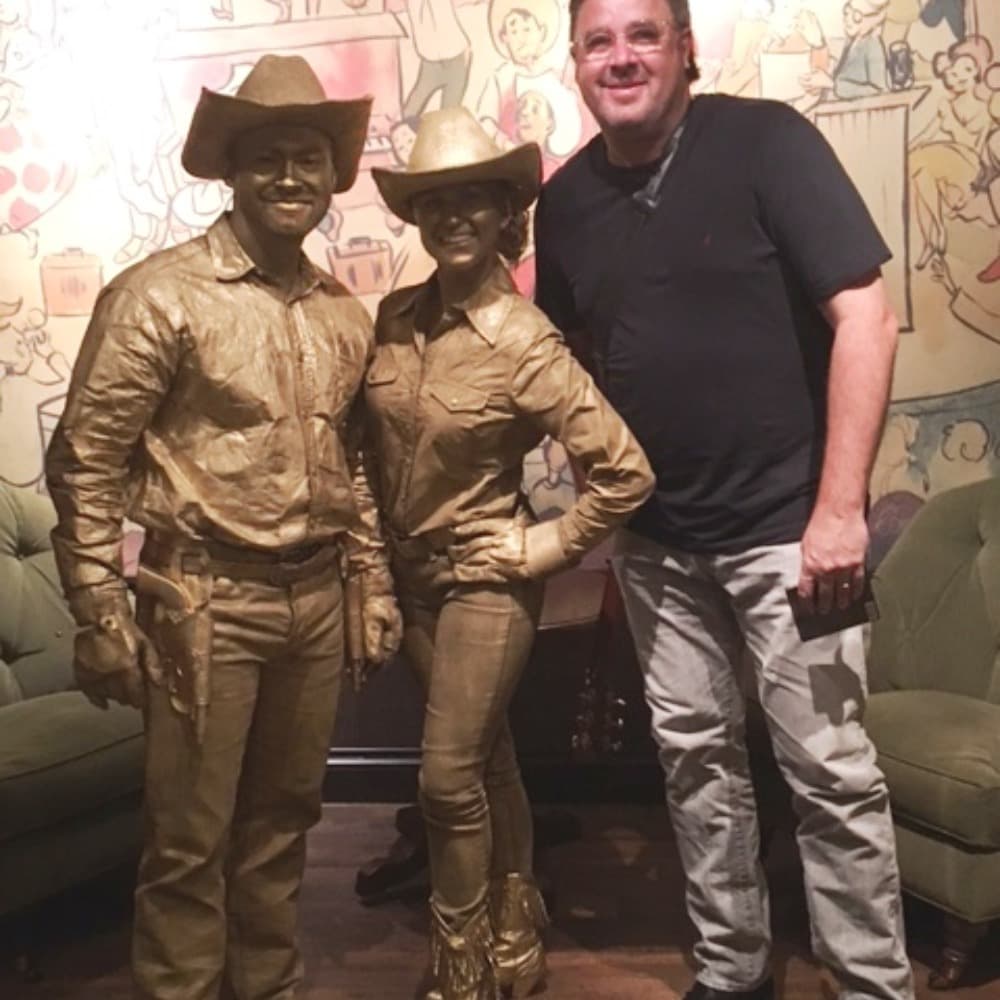 Golden Cowboy/Cowgirl Living Statues Image #2
