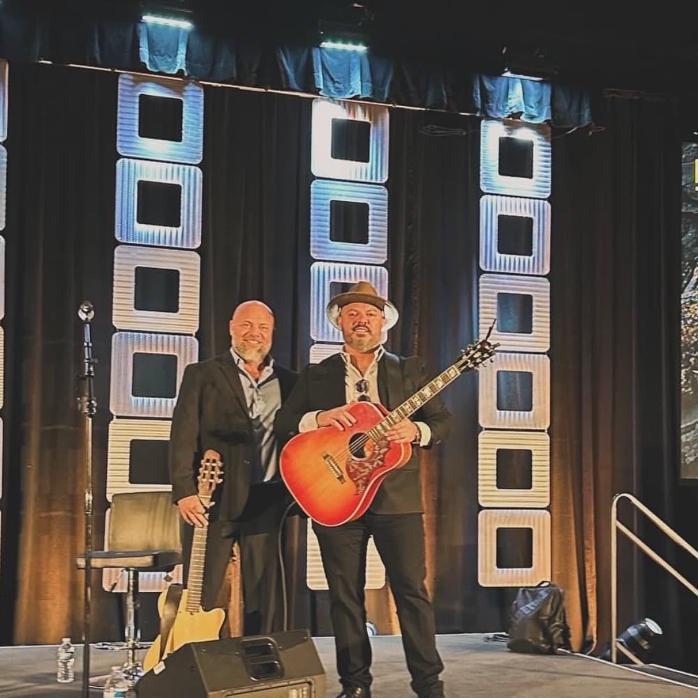 Mark Monaco and the Strayhearts Image #2