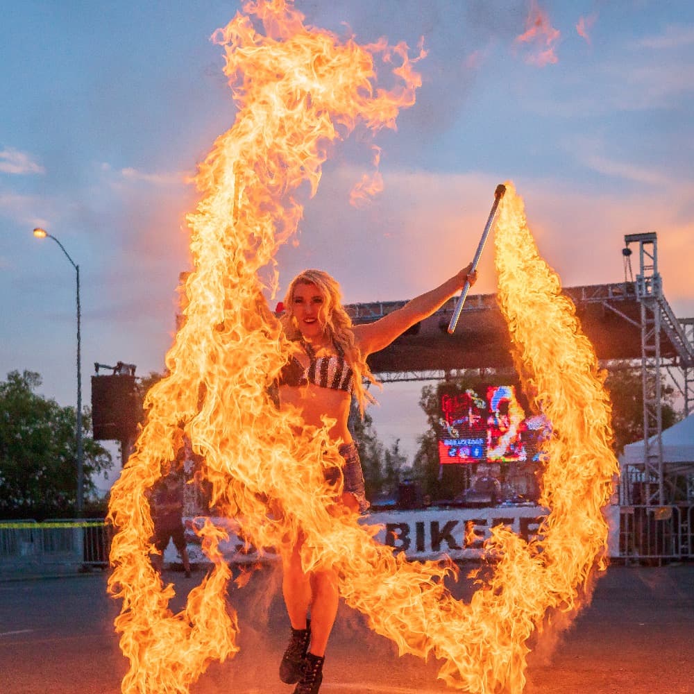 Grace Good-  Fire and Pyrotechnic Performer Image #5