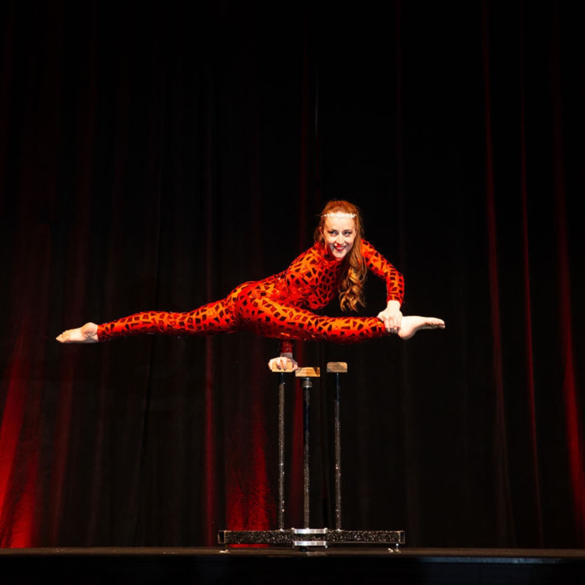 Orissa Kelly - Foot Archer / Acrobatic Archery Image #1