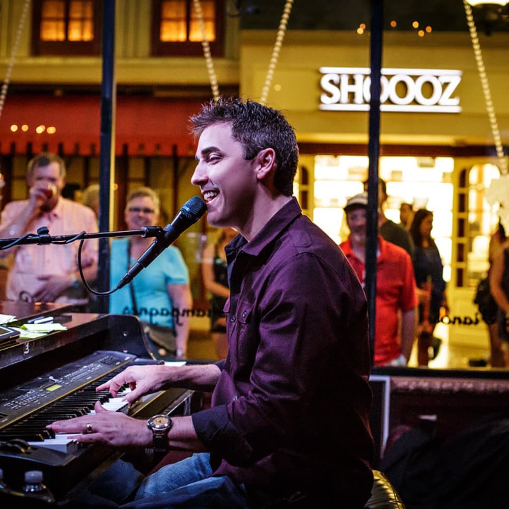 Scott Nicholson Piano Entertainment Image #0
