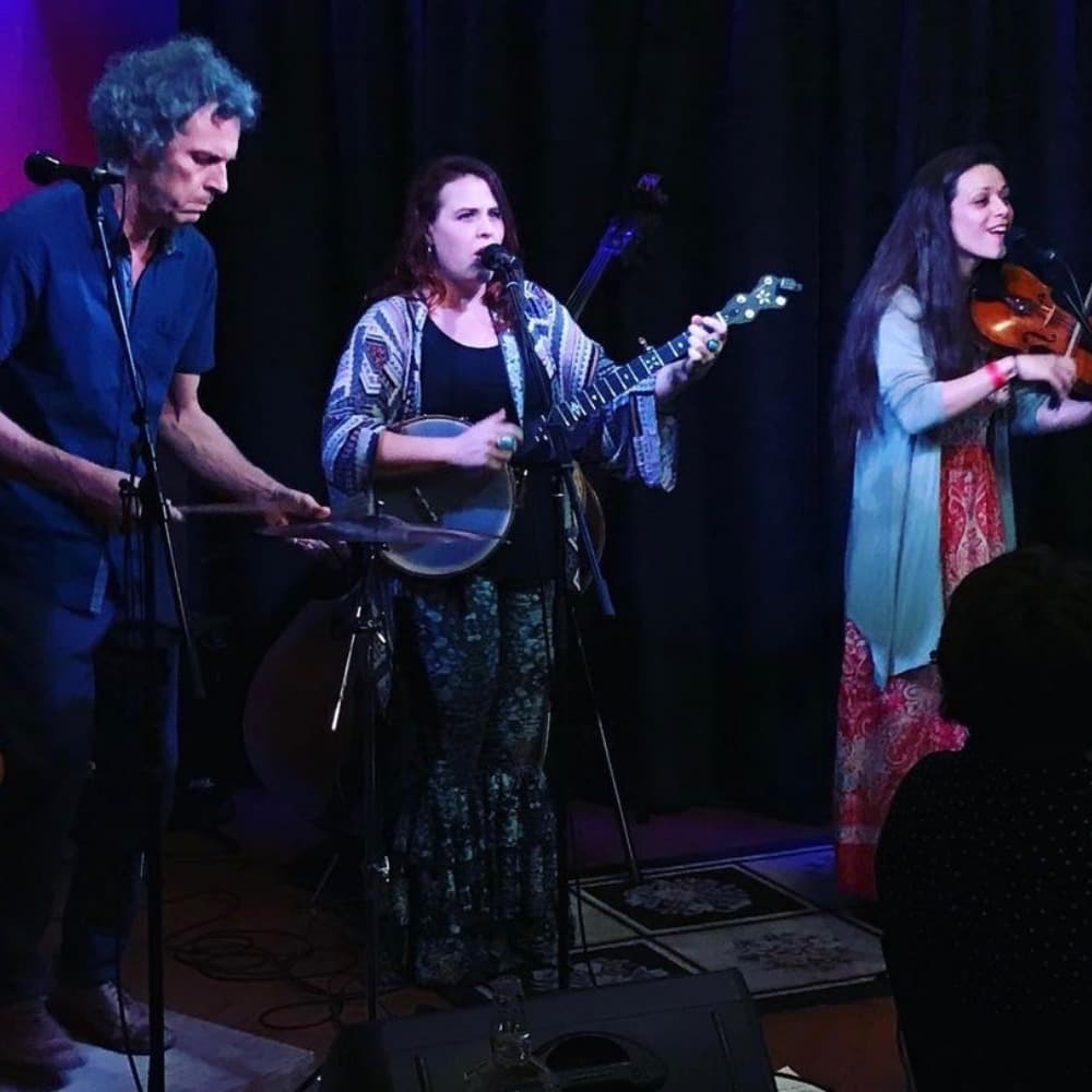 Ashleigh Caudill & Pickin Party Image #1