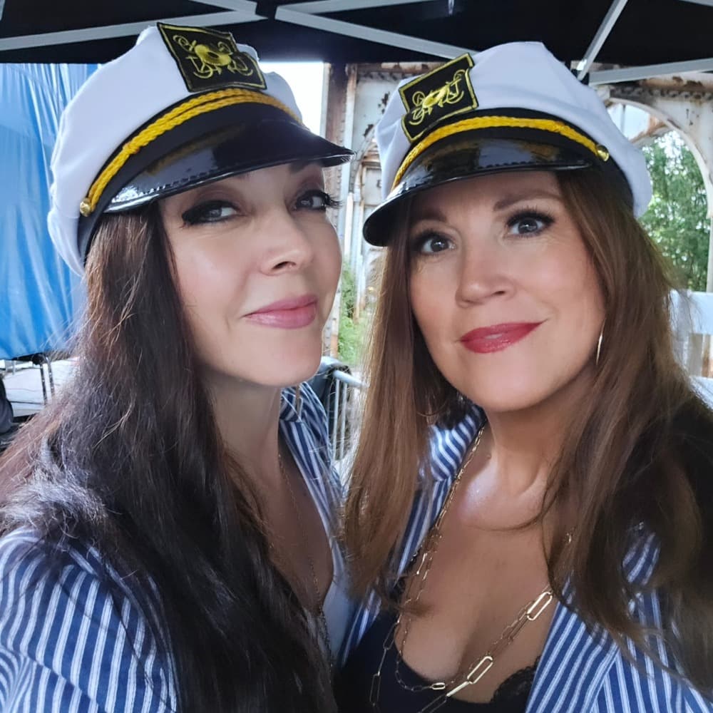 The Yacht Rock-ettes Image #2
