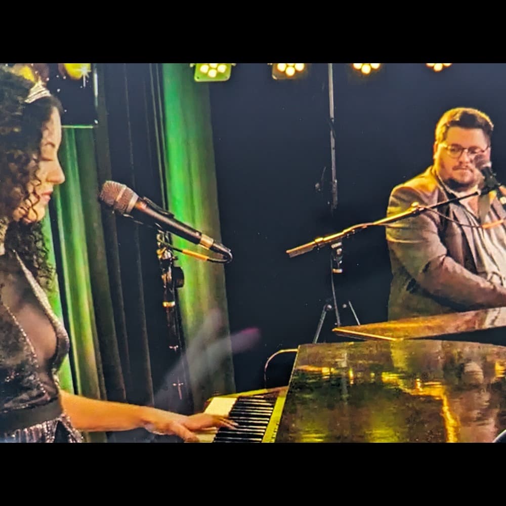 Tones and Tunes - Dueling Piano Image #1