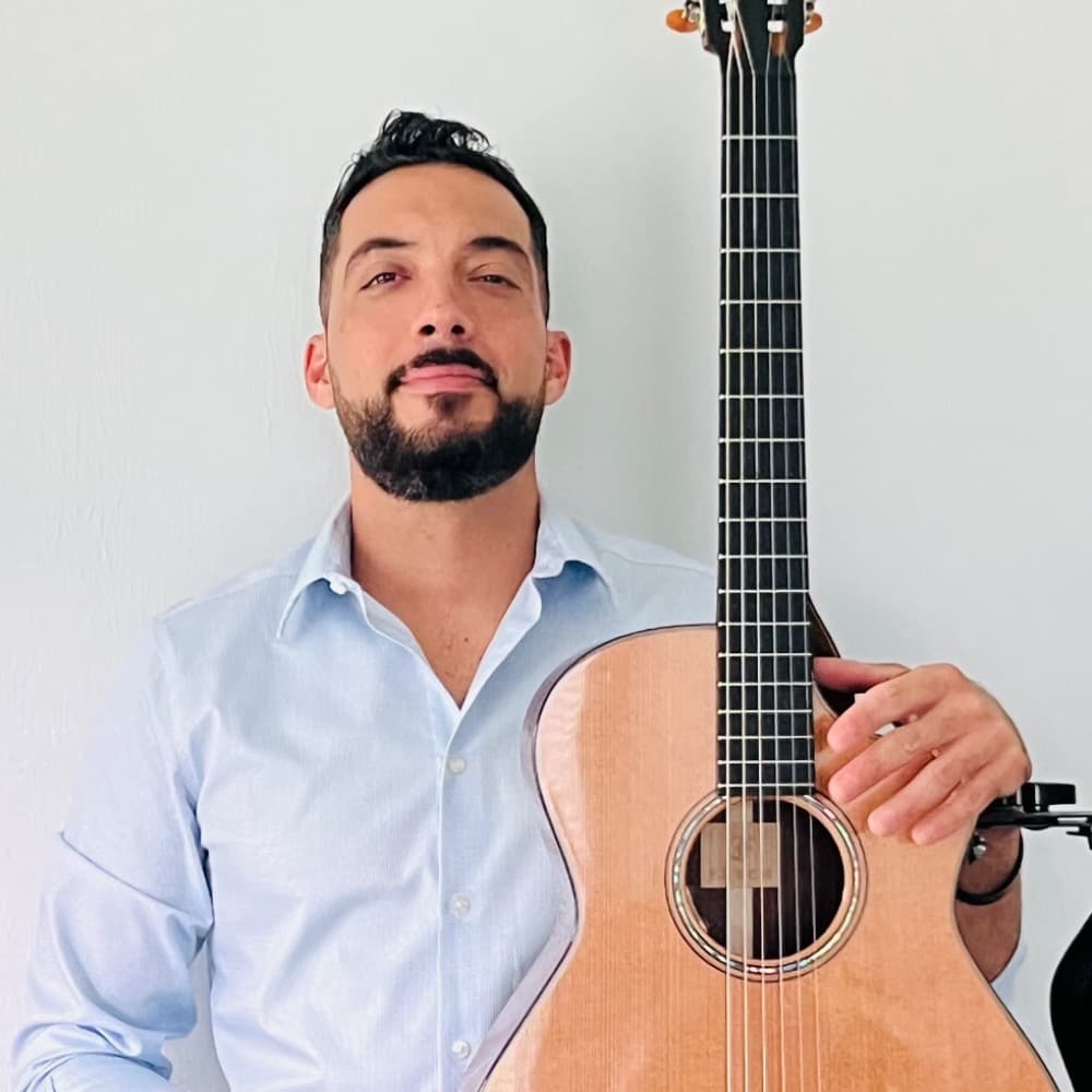 Marco Guitar Profile Picture