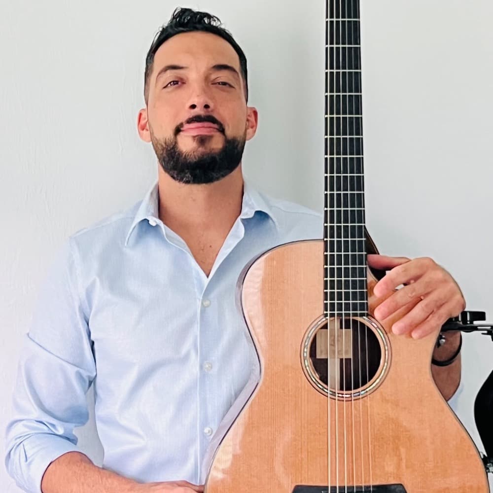 Marco Guitar Image #2
