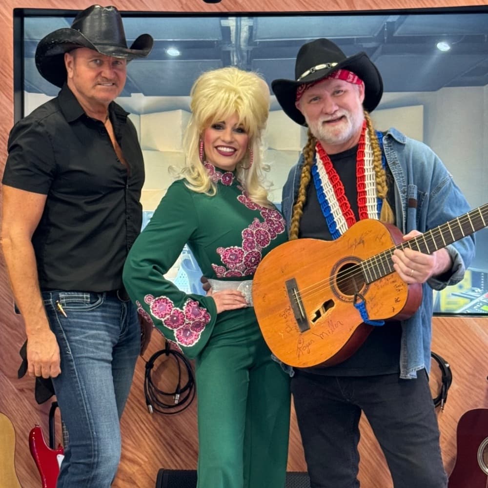 Tim McGraw Impersonator Image #3