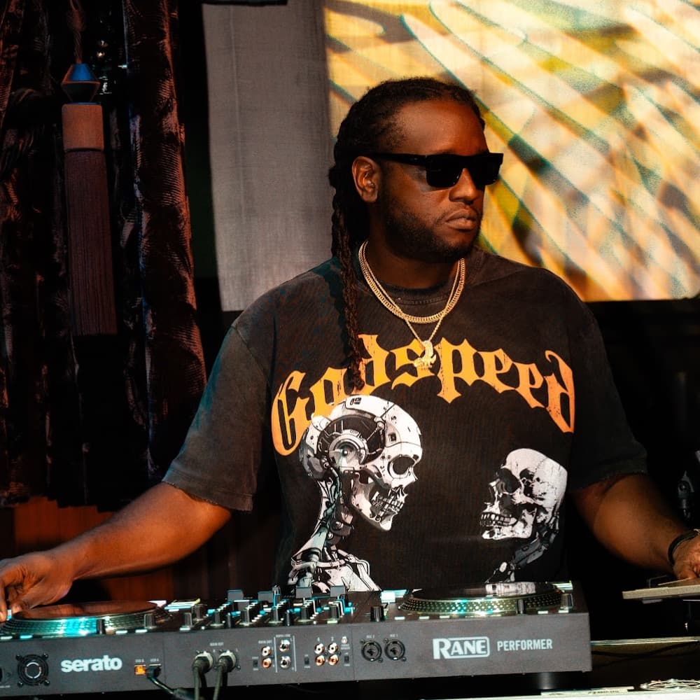 DJ Smoke Image #4