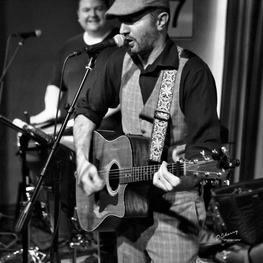 Gleeson Irish Trio Image #3