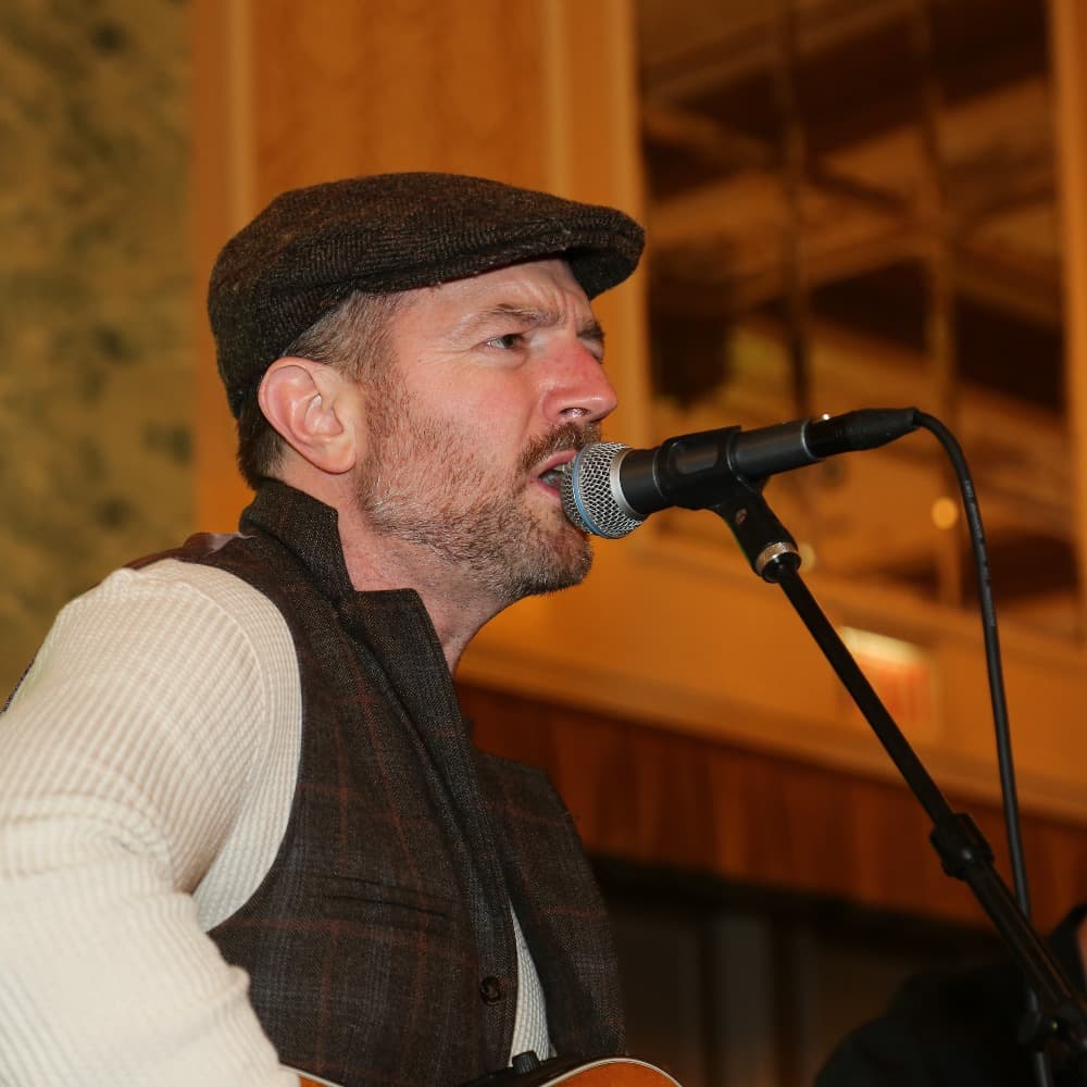 Gleeson Irish Trio Image #5
