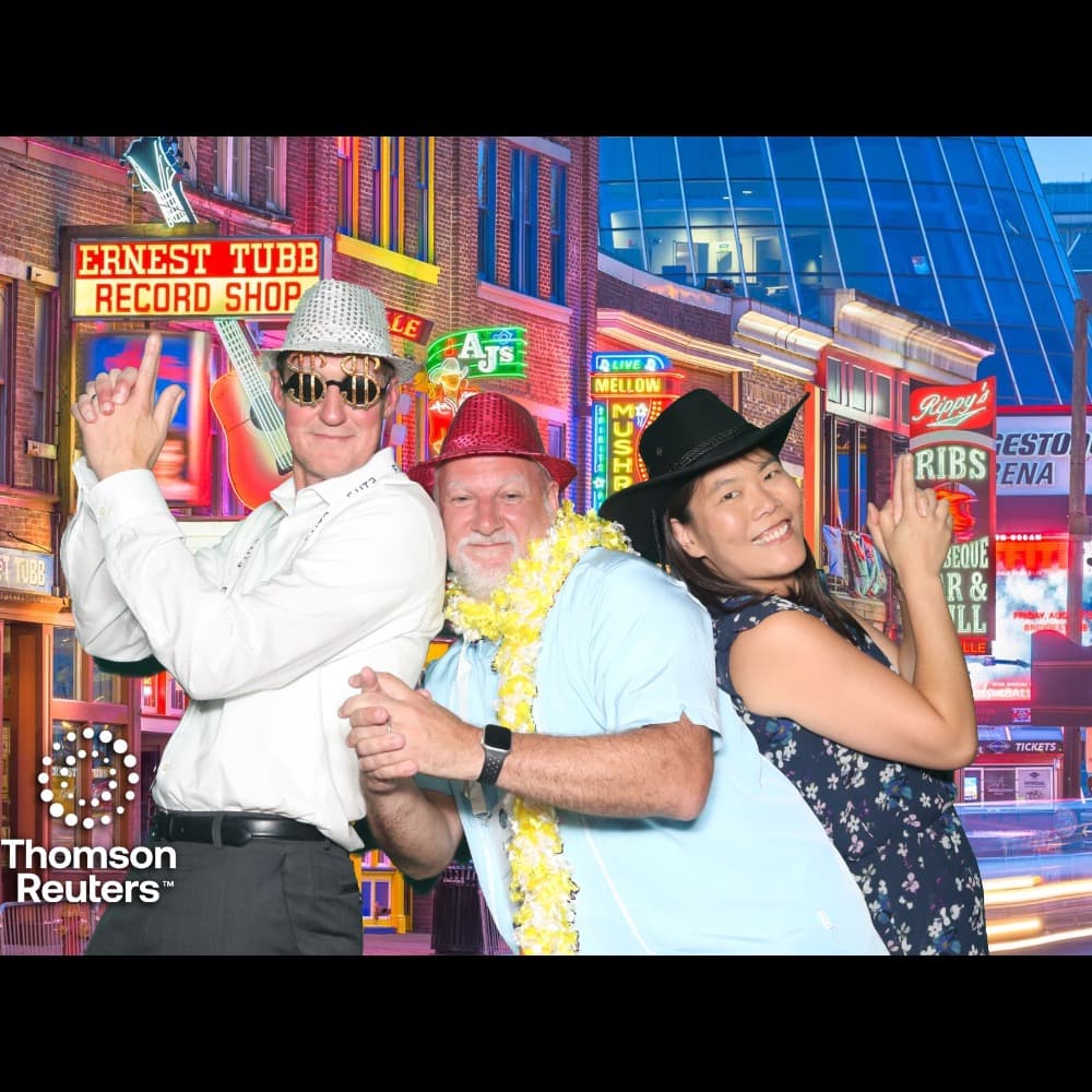 Infinite Photo Booth Image #3
