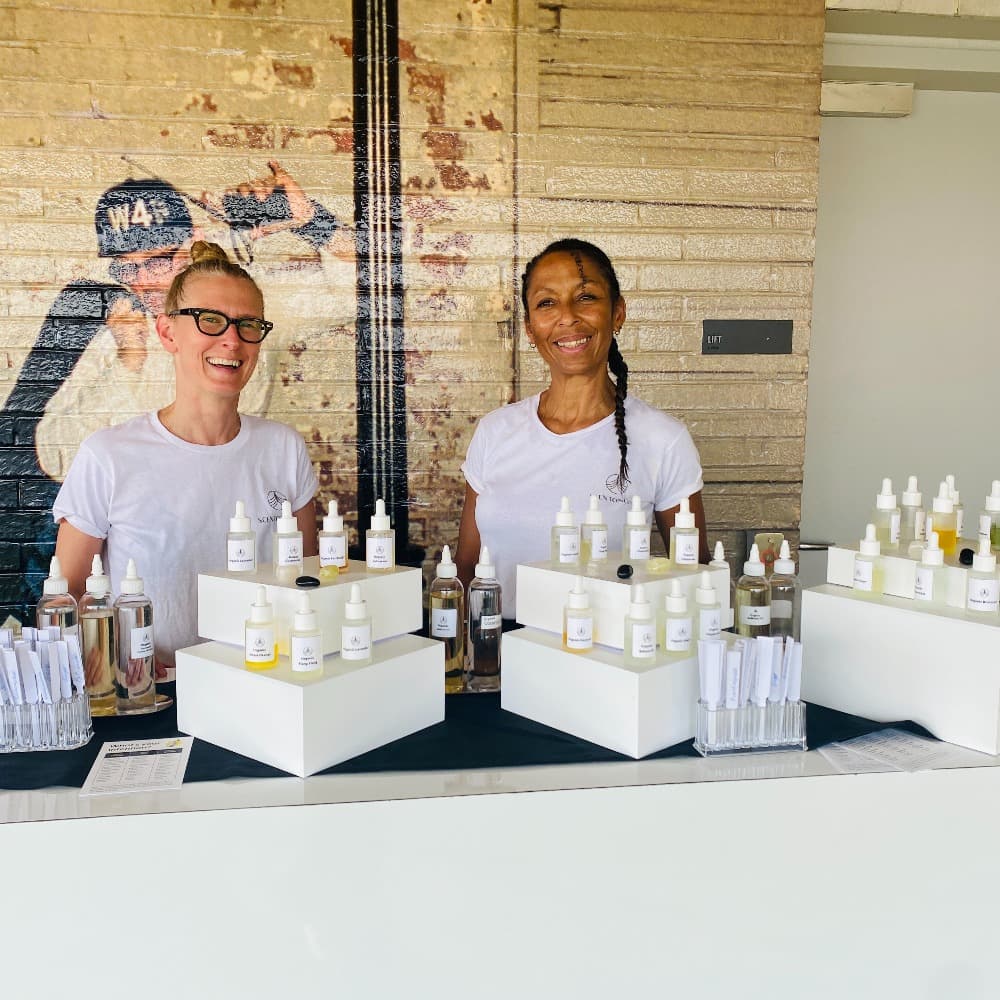 Bespoke Aromatherapy Blending Bar CHI Image #0