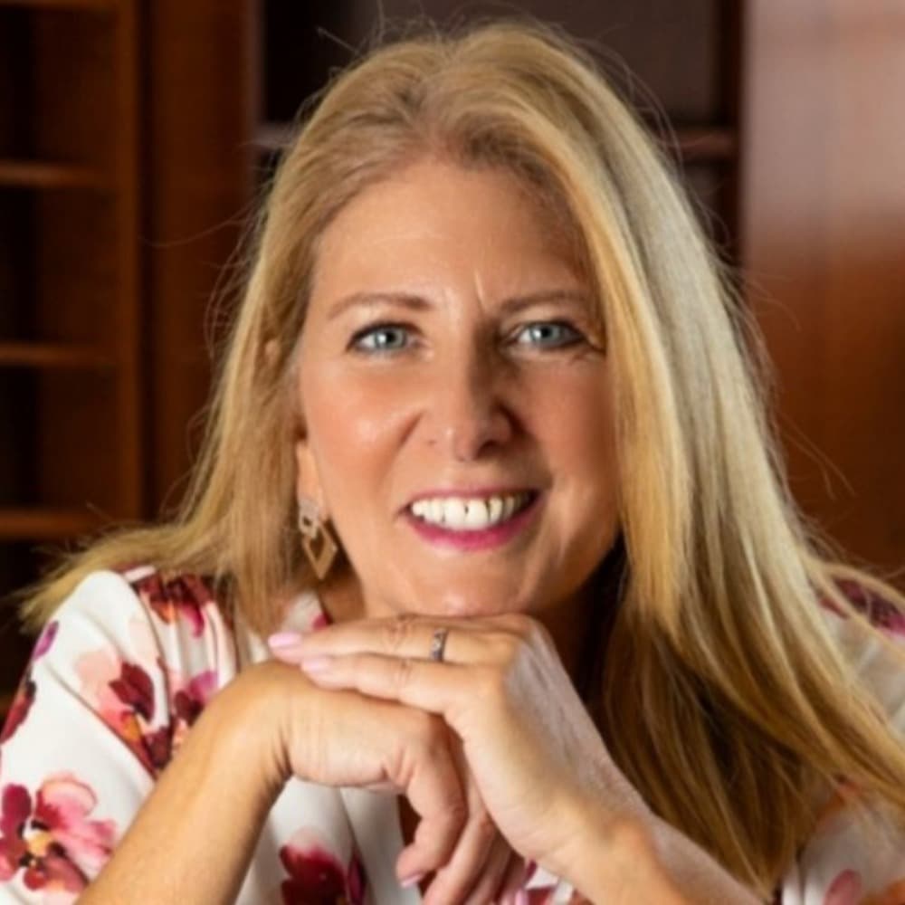 Genevieve Piturro/The Human Connection Speaker Image #2