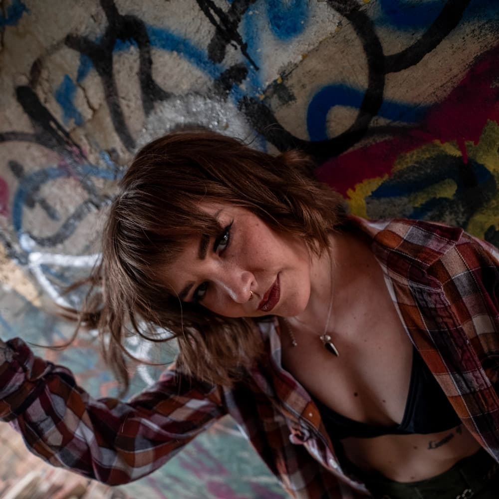 Ariel Petrie Image #1