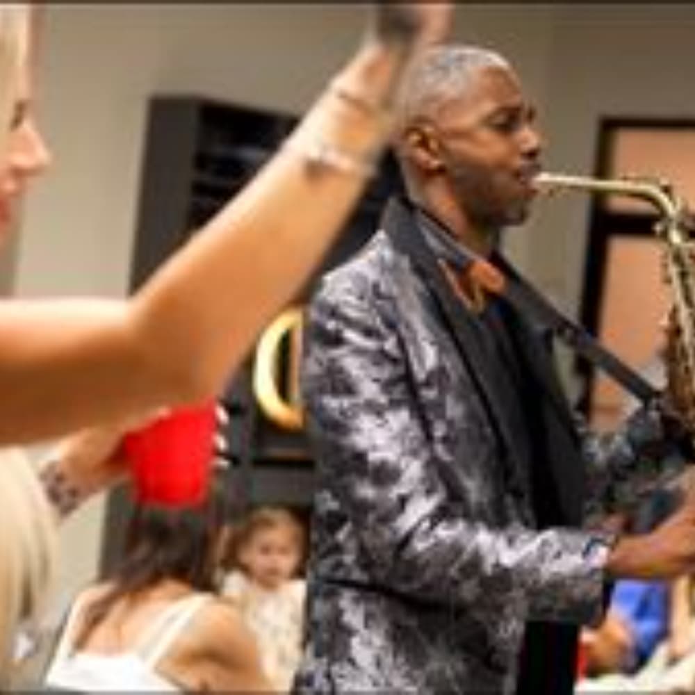 Khaons (DJ Khalil.on.Sax) Image #4
