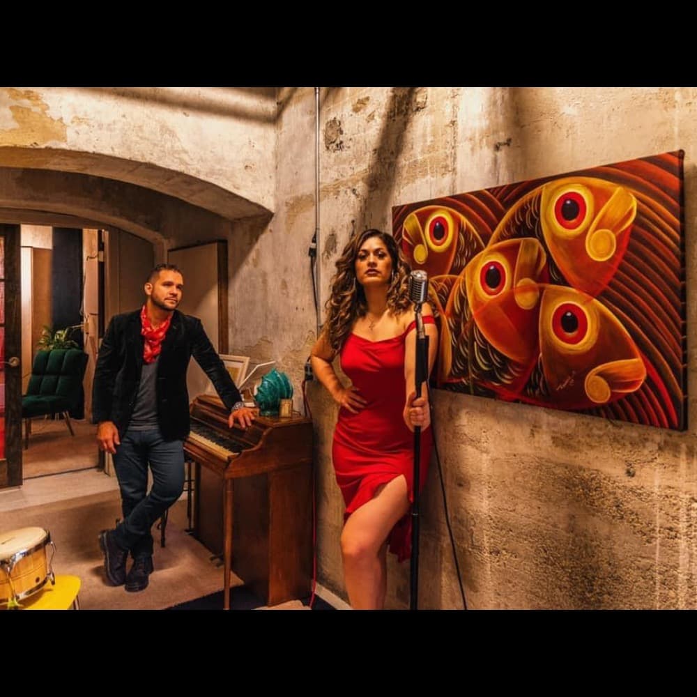 Mi Gente Live Image #0
