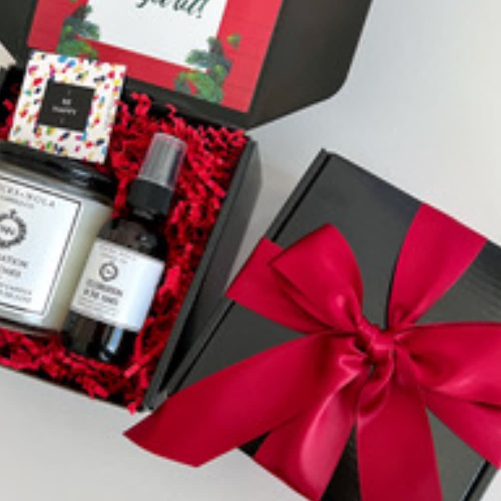 Wicks NOLA Candle Company Image #3