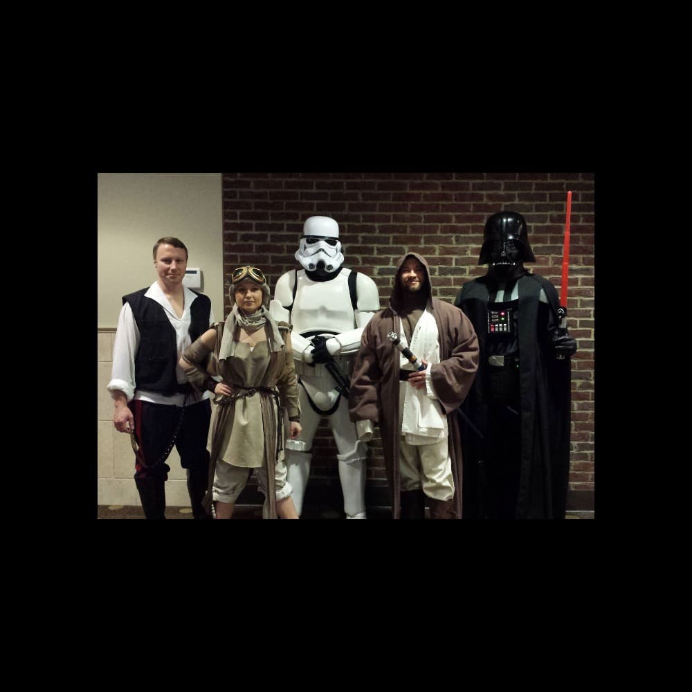 Strolling Costumed Characters