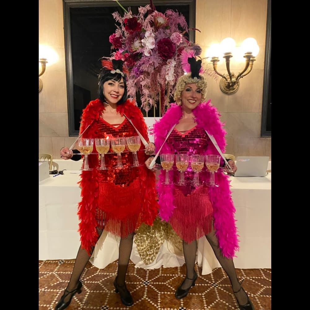 THEMED AND COSTUMED STROLLING GREETERS Image #2