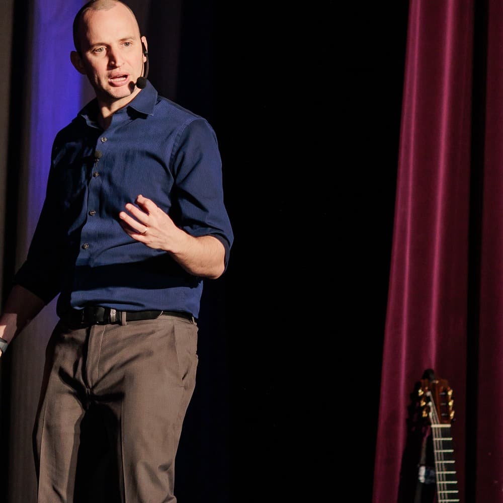 Jim Perona - Keynote Concert Speaker Image #4