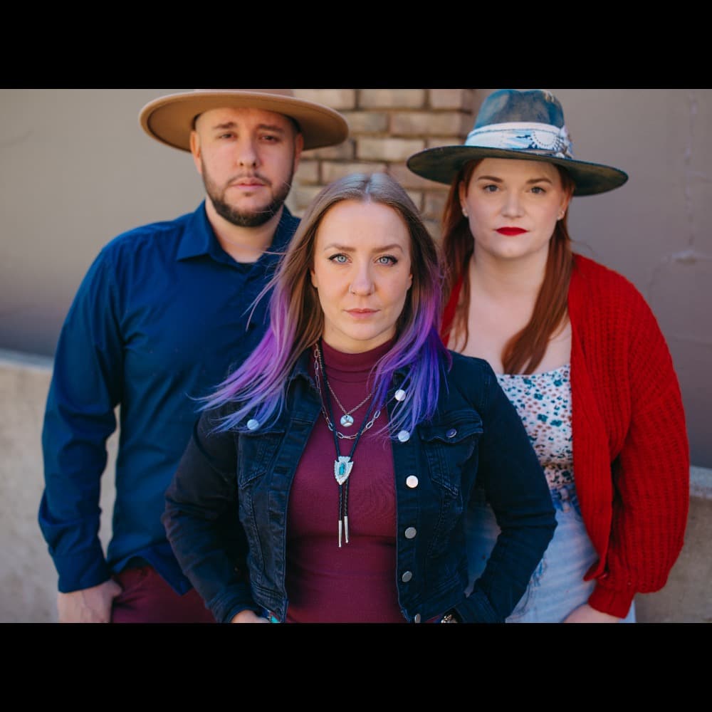 Ashton Hollow Trio Image #4