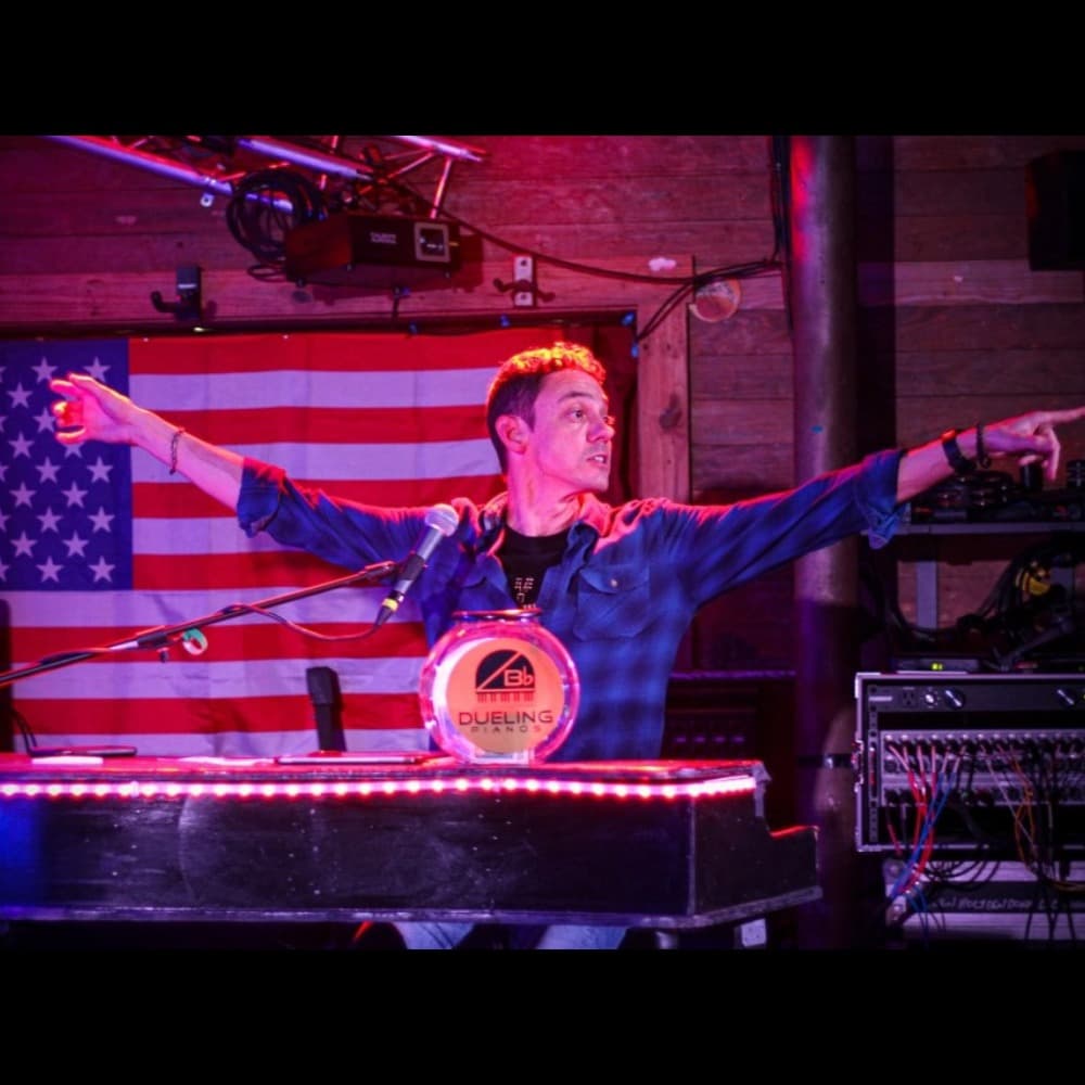 B Flat Dueling Pianos Image #0