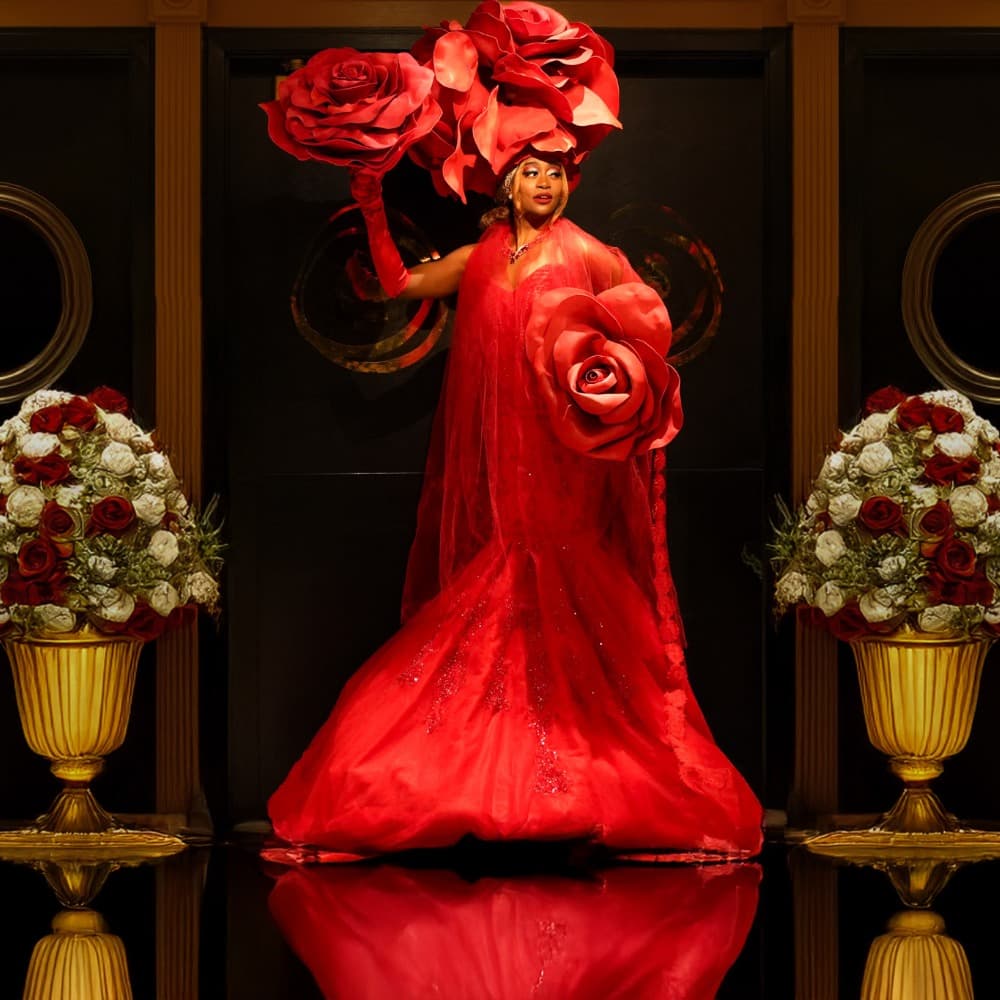 Enchanted Rose Greeter