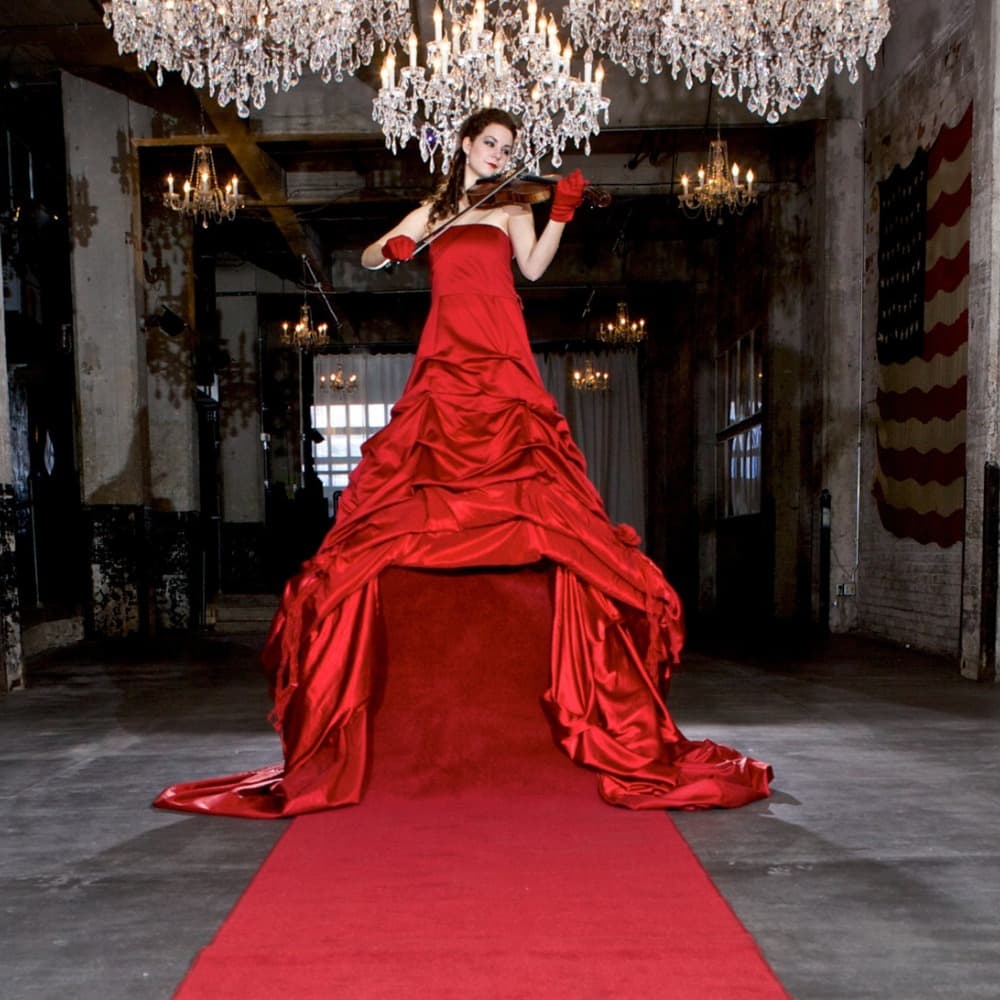 Living Red Carpet Image #1