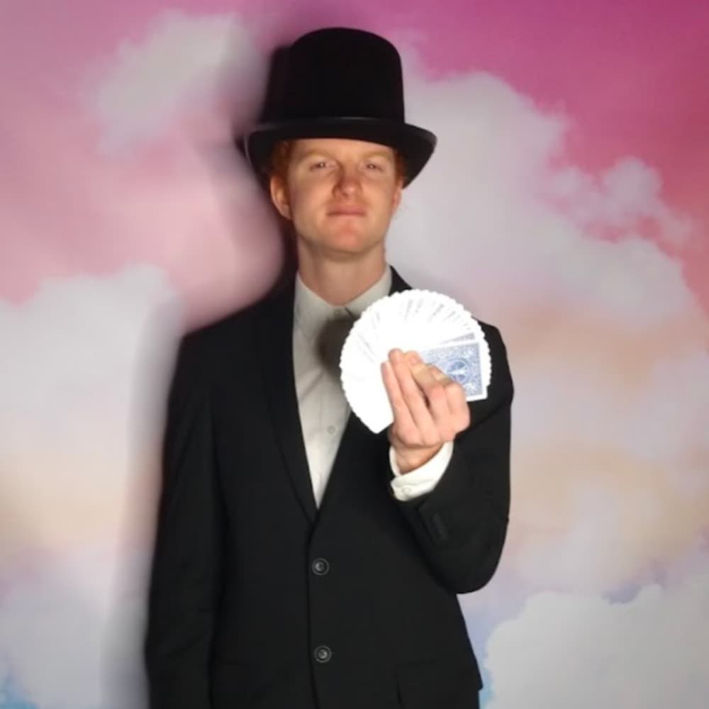 Riley Magician Image #3