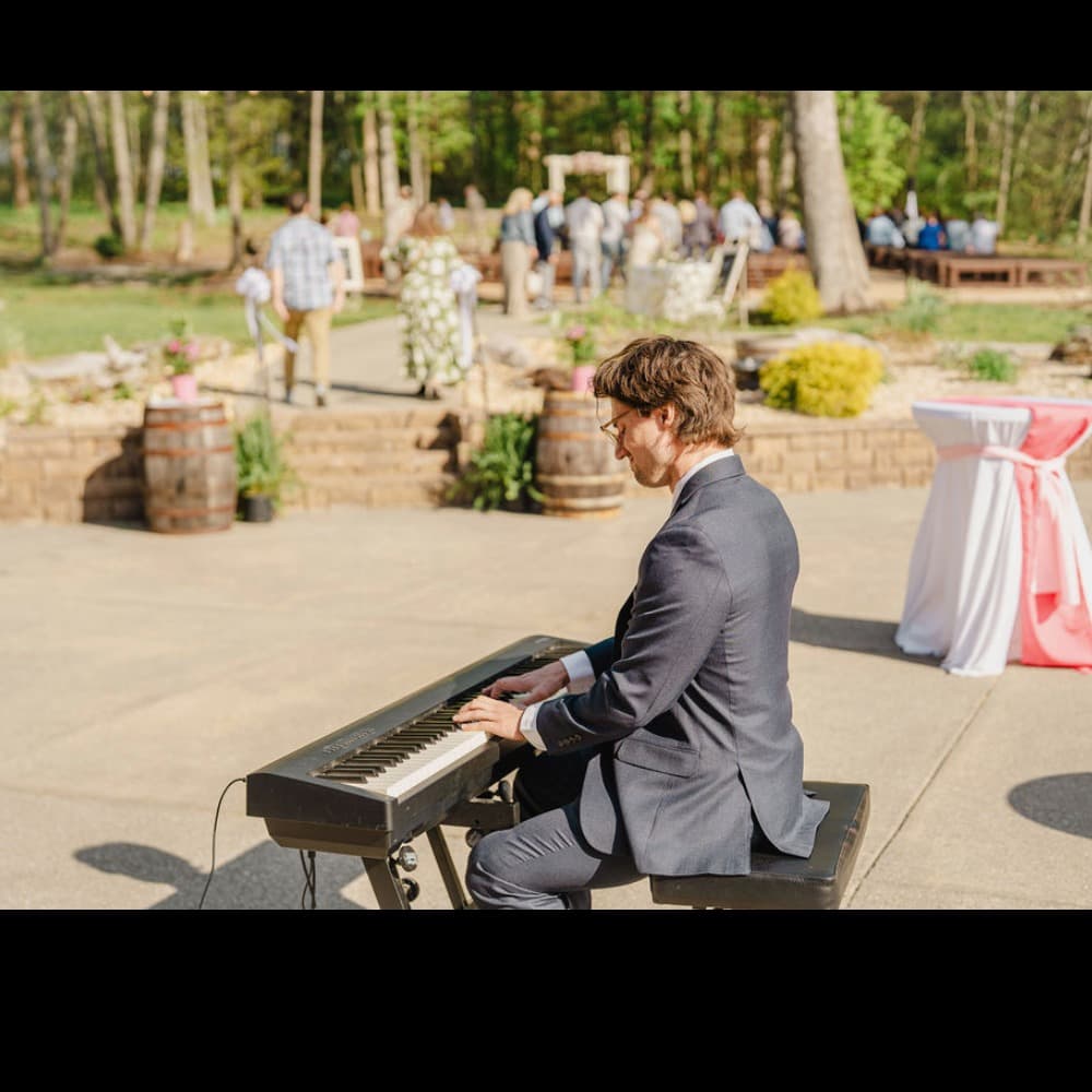 Canaan Wedding Piano Image #2