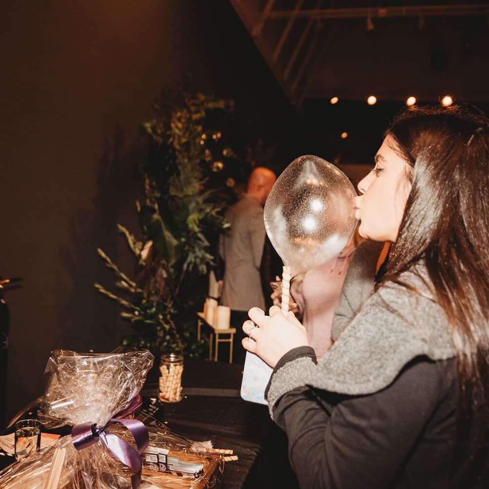 Edible Helium Balloons Image #1