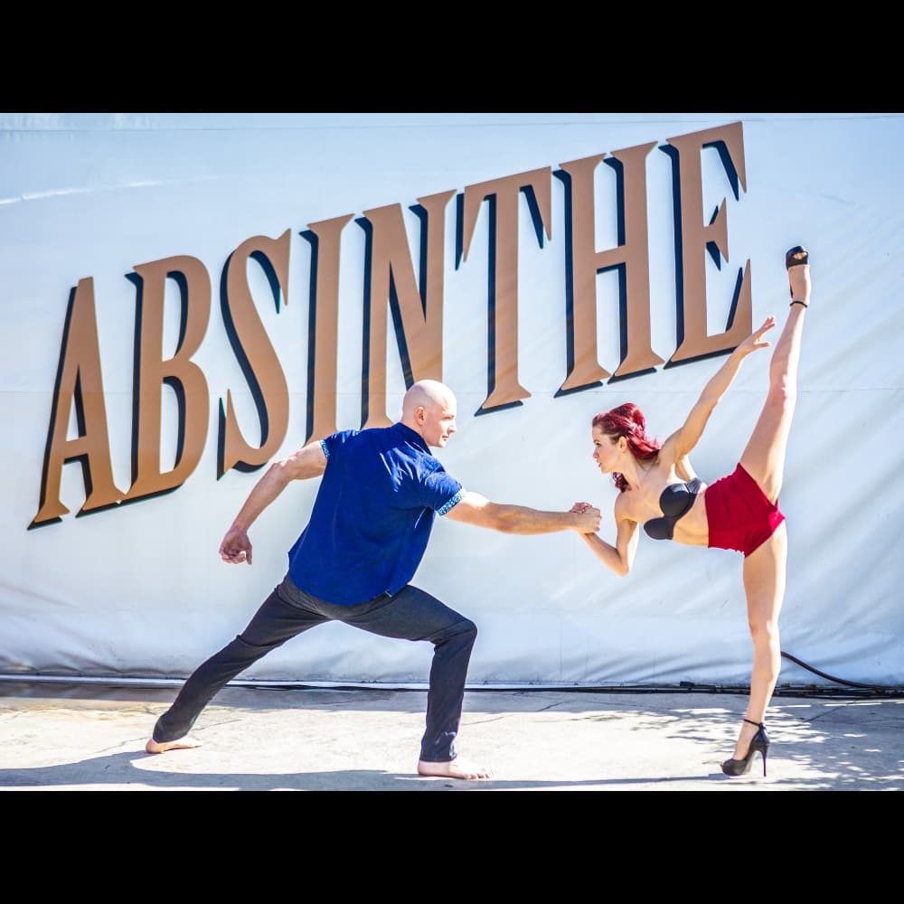 Dancers Image #4