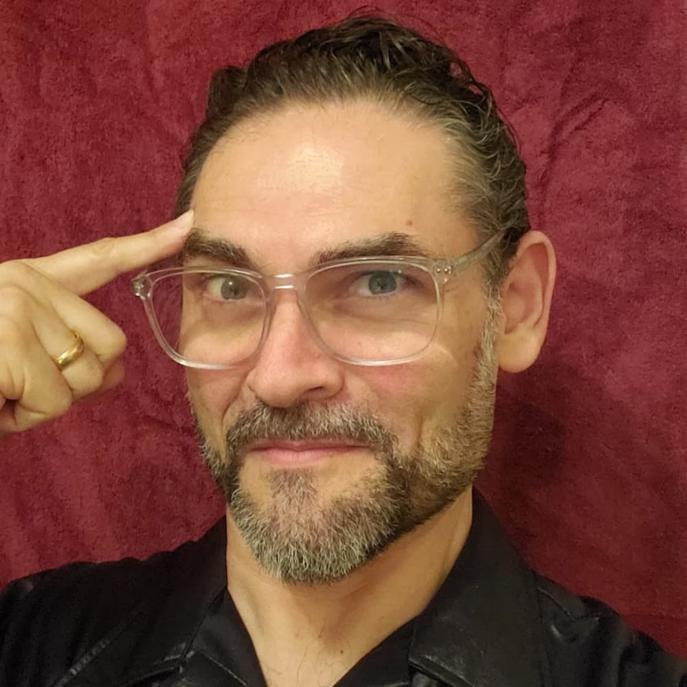 Markus Kublin Comedy Mentalism Image #3