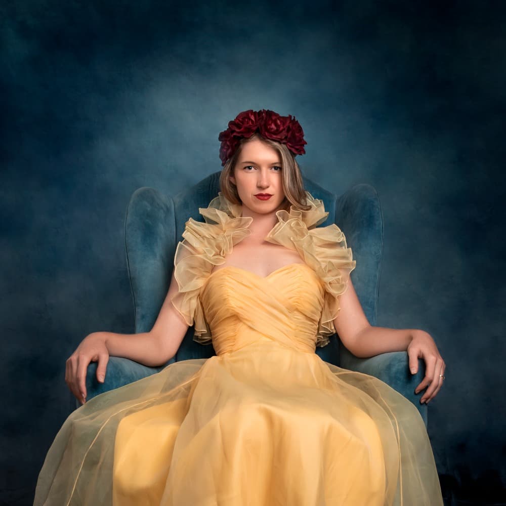 Rachel Laven Image #3