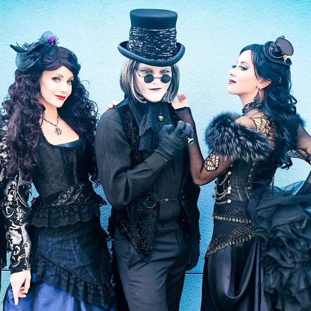 Skeleton Crew Image #0