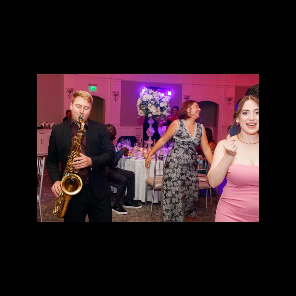 Taylor Field - Sax and Singer Image #1