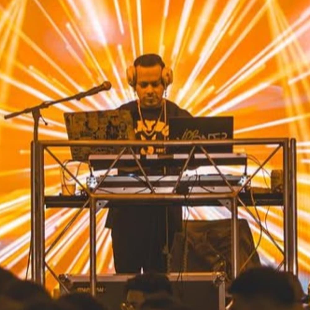 DJ Ax Profile Picture