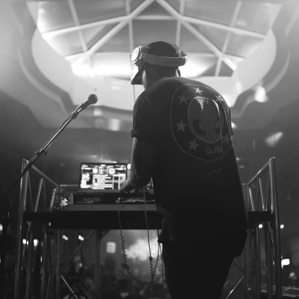 DJ Ax Image #1