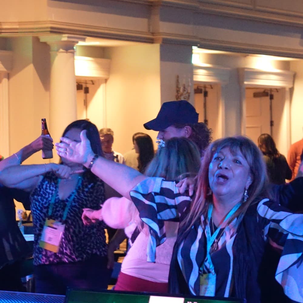 Center Stage Karaoke Image #0