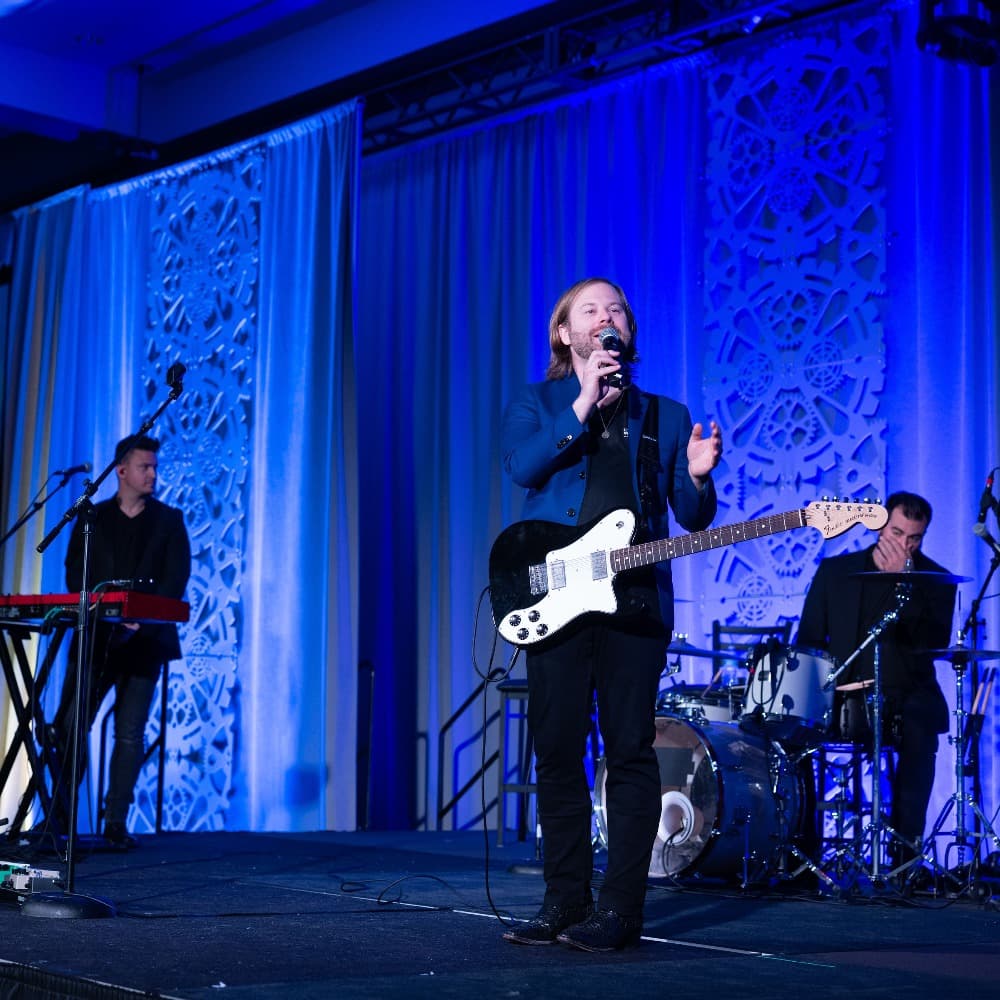 Benji Harris Image #0