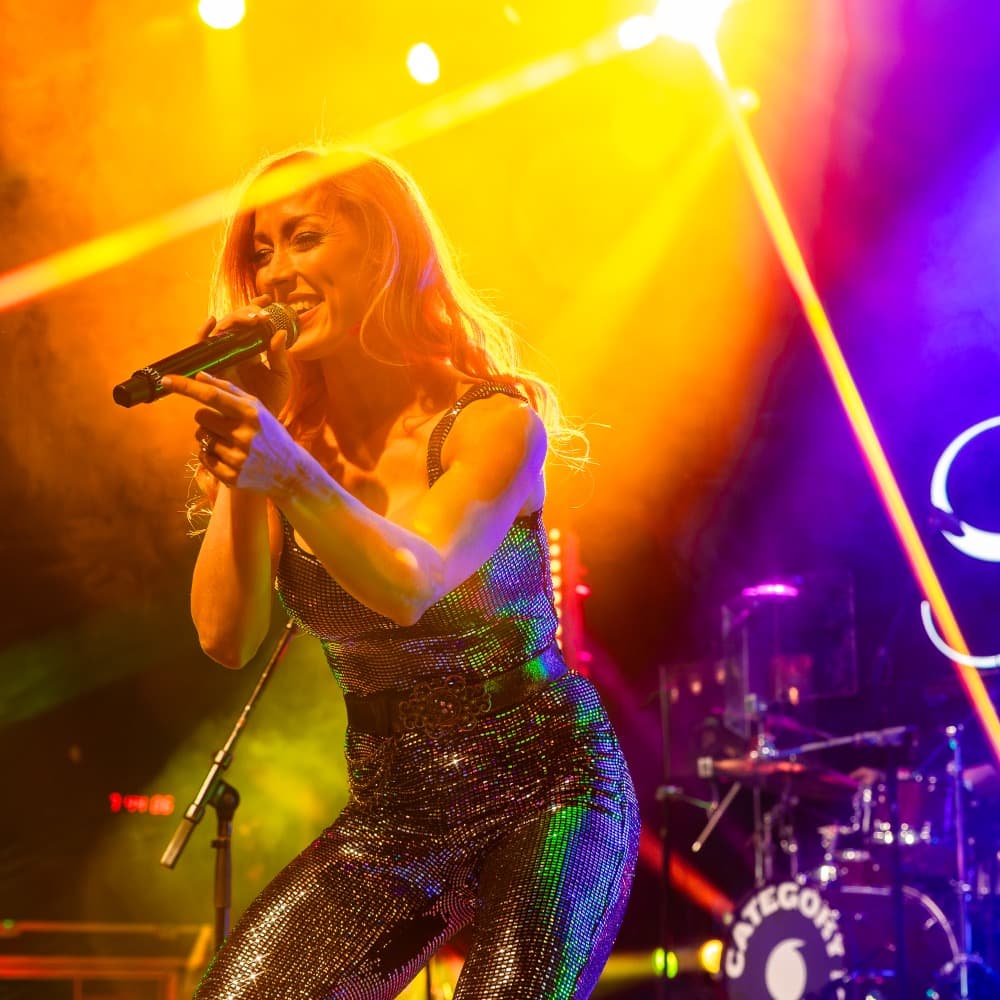 Amber Leigh Image #4